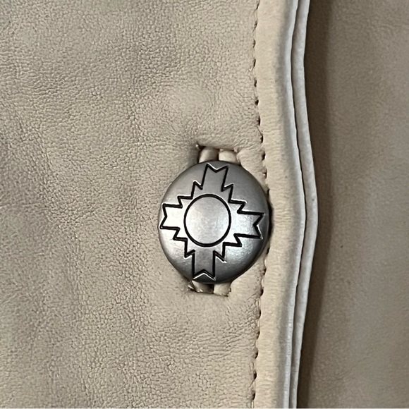 Vintage Soft Leather Concho Fringe Skirt Pioneer Wear Tan Button Rare Boho 20304 - Picture 2 of 13